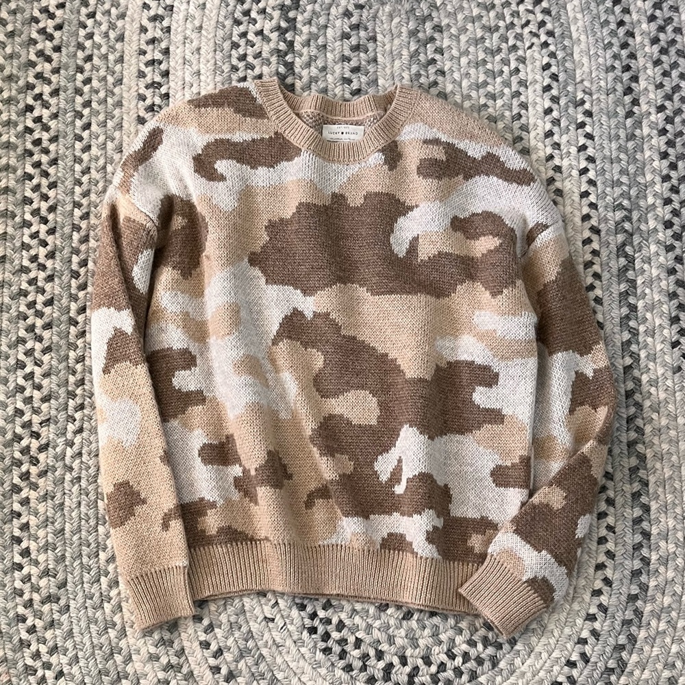 Women’s sweater